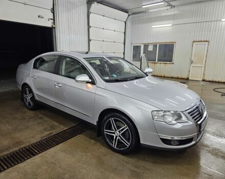 Серый Фольксваген Пассат, объемом двигателя 2 л и пробегом 220 тыс. км за 7200 $, фото 1 на Automoto.ua