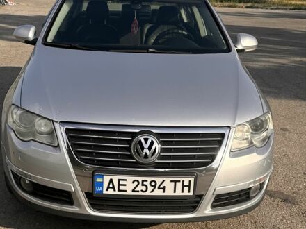 Фольксваген Пассат 2007 у Дніпро (Дніпропетровську) на Automoto.ua Сірий Фольксваген Пассат, об'ємом двигуна 2 л та пробігом 229 тис. км за 5600 $, фото 1 на Automoto.ua
