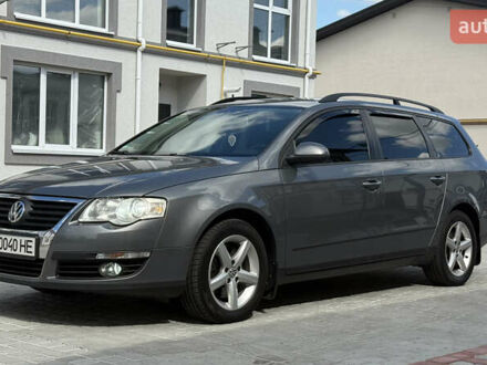 Сірий Фольксваген Пассат, об'ємом двигуна 1.6 л та пробігом 253 тис. км за 6300 $, фото 1 на Automoto.ua