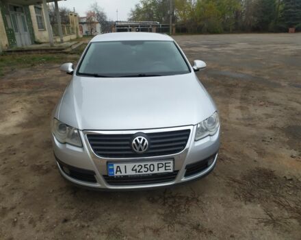 Серый Фольксваген Пассат, объемом двигателя 1.6 л и пробегом 284 тыс. км за 7200 $, фото 1 на Automoto.ua