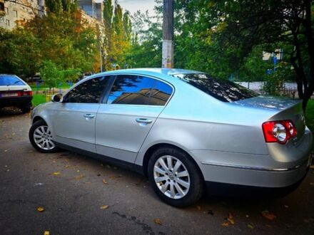 Сірий Фольксваген Пассат, об'ємом двигуна 2 л та пробігом 226 тис. км за 6300 $, фото 1 на Automoto.ua