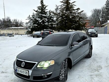 Сірий Фольксваген Пассат, об'ємом двигуна 2 л та пробігом 319 тис. км за 5500 $, фото 1 на Automoto.ua