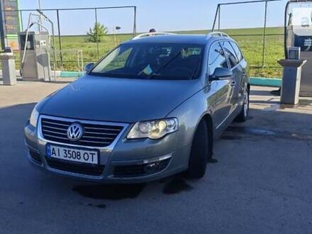Фольксваген Пассат 2007 у Володарке на Automoto.ua Сірий Фольксваген Пассат, об'ємом двигуна 1.97 л та пробігом 234 тис. км за 6800 $, фото 1 на Automoto.ua