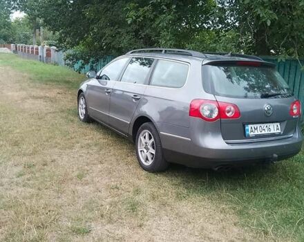 Серый Фольксваген Пассат, объемом двигателя 2 л и пробегом 268 тыс. км за 6000 $, фото 1 на Automoto.ua