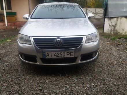 Серый Фольксваген Пассат, объемом двигателя 1.6 л и пробегом 284 тыс. км за 7200 $, фото 1 на Automoto.ua