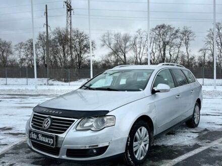 Серый Фольксваген Пассат, объемом двигателя 2 л и пробегом 250 тыс. км за 5800 $, фото 1 на Automoto.ua