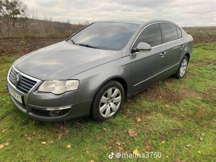 Фольксваген Пассат 2007 у Мерефа на Automoto.ua Сірий Фольксваген Пассат, об'ємом двигуна 2 л та пробігом 380 тис. км за 6200 $, фото 1 на Automoto.ua