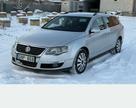 Серый Фольксваген Пассат, объемом двигателя 1.9 л и пробегом 310 тыс. км за 2800 $, фото 1 на Automoto.ua
