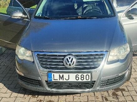 Сірий Фольксваген Пассат, об'ємом двигуна 2 л та пробігом 460 тис. км за 3210 $, фото 1 на Automoto.ua