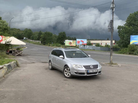 Серый Фольксваген Пассат, объемом двигателя 1.97 л и пробегом 330 тыс. км за 6400 $, фото 1 на Automoto.ua