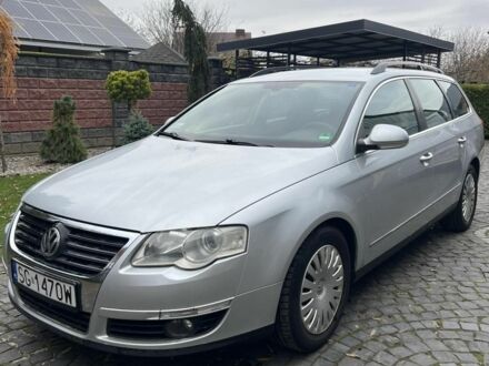 Серый Фольксваген Пассат, объемом двигателя 0 л и пробегом 250 тыс. км за 3300 $, фото 1 на Automoto.ua