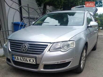 Серый Фольксваген Пассат, объемом двигателя 2 л и пробегом 235 тыс. км за 7000 $, фото 1 на Automoto.ua