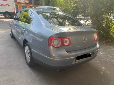 Серый Фольксваген Пассат, объемом двигателя 2 л и пробегом 315 тыс. км за 5700 $, фото 1 на Automoto.ua