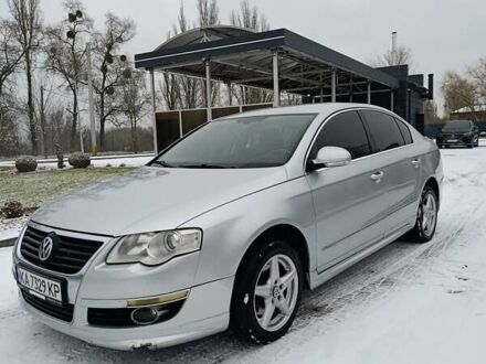 Сірий Фольксваген Пассат, об'ємом двигуна 1.8 л та пробігом 263 тис. км за 4499 $, фото 1 на Automoto.ua