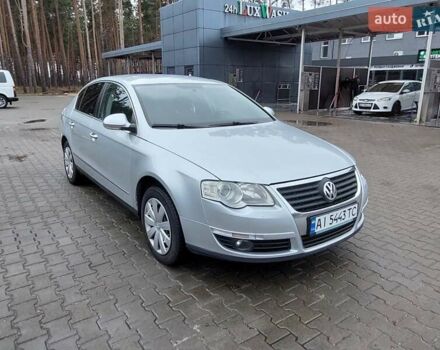 Серый Фольксваген Пассат, объемом двигателя 1.8 л и пробегом 356 тыс. км за 6150 $, фото 1 на Automoto.ua