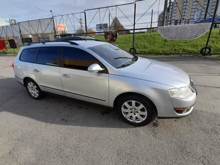 Серый Фольксваген Пассат, объемом двигателя 2 л и пробегом 311 тыс. км за 6999 $, фото 1 на Automoto.ua