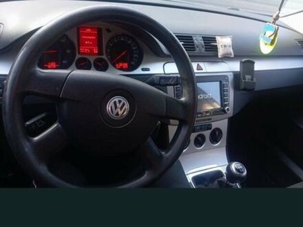 Сірий Фольксваген Пассат, об'ємом двигуна 1.9 л та пробігом 330 тис. км за 5300 $, фото 1 на Automoto.ua