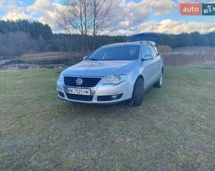 Сірий Фольксваген Пассат, об'ємом двигуна 2 л та пробігом 275 тис. км за 5700 $, фото 1 на Automoto.ua