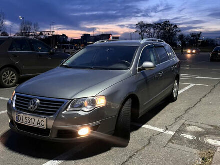 Сірий Фольксваген Пассат, об'ємом двигуна 2 л та пробігом 430 тис. км за 4999 $, фото 1 на Automoto.ua