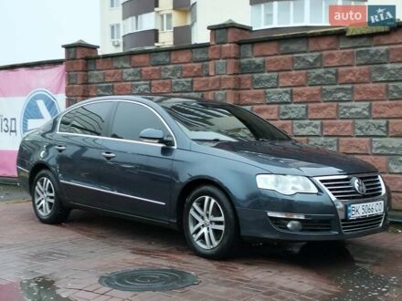 Серый Фольксваген Пассат, объемом двигателя 1.97 л и пробегом 262 тыс. км за 8700 $, фото 1 на Automoto.ua