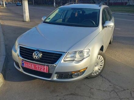 Серый Фольксваген Пассат, объемом двигателя 1.6 л и пробегом 213 тыс. км за 8650 $, фото 1 на Automoto.ua