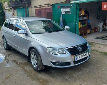 Серый Фольксваген Пассат, объемом двигателя 1.97 л и пробегом 200 тыс. км за 8000 $, фото 1 на Automoto.ua