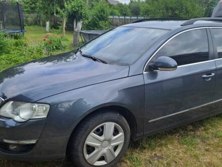 Серый Фольксваген Пассат, объемом двигателя 1.4 л и пробегом 250 тыс. км за 6500 $, фото 1 на Automoto.ua