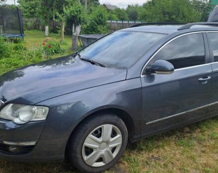 Серый Фольксваген Пассат, объемом двигателя 1.4 л и пробегом 250 тыс. км за 6500 $, фото 1 на Automoto.ua