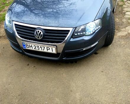 Серый Фольксваген Пассат, объемом двигателя 2 л и пробегом 250 тыс. км за 7000 $, фото 1 на Automoto.ua