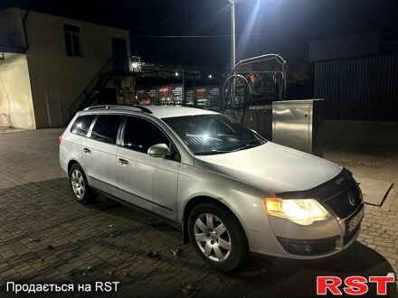 Сірий Фольксваген Пассат, об'ємом двигуна 2 л та пробігом 296 тис. км за 6500 $, фото 1 на Automoto.ua