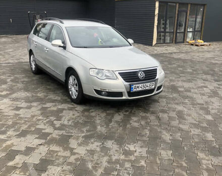 Серый Фольксваген Пассат, объемом двигателя 1.97 л и пробегом 285 тыс. км за 9000 $, фото 1 на Automoto.ua