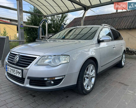 Серый Фольксваген Пассат, объемом двигателя 2 л и пробегом 304 тыс. км за 6750 $, фото 1 на Automoto.ua