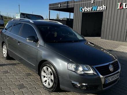 Фольксваген Пассат 2009 в Яворове на Automoto.ua Серый Фольксваген Пассат, объемом двигателя 1.97 л и пробегом 333 тыс. км за 6400 $, фото 1 на Automoto.ua
