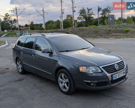 Сірий Фольксваген Пассат, об'ємом двигуна 1.97 л та пробігом 262 тис. км за 7999 $, фото 1 на Automoto.ua