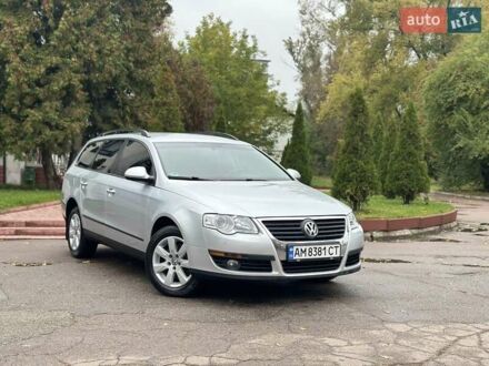 Фольксваген Пассат 2010 в Киеве на Automoto.ua Серый Фольксваген Пассат, объемом двигателя 2 л и пробегом 249 тыс. км за 7999 $, фото 1 на Automoto.ua
