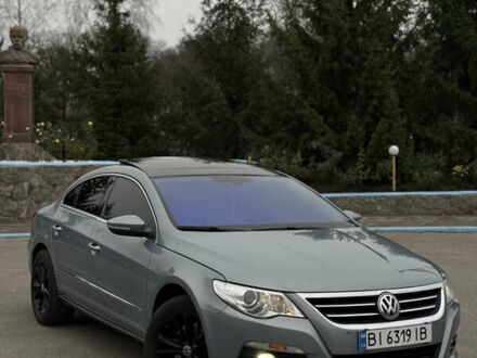 Серый Фольксваген Пассат, объемом двигателя 1.8 л и пробегом 180 тыс. км за 8800 $, фото 1 на Automoto.ua