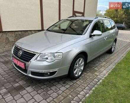 Фольксваген Пассат 2010 в Луцке на Automoto.ua Серый Фольксваген Пассат, объемом двигателя 1.4 л и пробегом 227 тыс. км за 7200 $, фото 1 на Automoto.ua