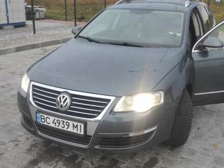 Серый Фольксваген Пассат, объемом двигателя 2 л и пробегом 212 тыс. км за 7400 $, фото 1 на Automoto.ua