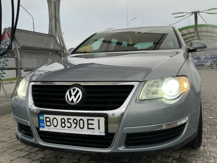 Фольксваген Пассат 2010 в Бережанах на Automoto.ua Серый Фольксваген Пассат, объемом двигателя 1.6 л и пробегом 339 тыс. км за 6600 $, фото 1 на Automoto.ua