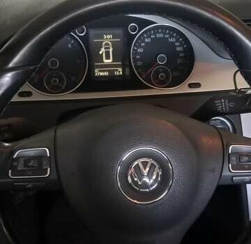 Фольксваген Пассат 2010 в Криничках на Automoto.ua Серый Фольксваген Пассат, объемом двигателя 1.97 л и пробегом 279 тыс. км за 6500 $, фото 1 на Automoto.ua