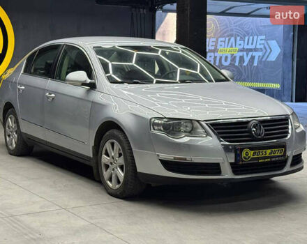 Серый Фольксваген Пассат, объемом двигателя 1.39 л и пробегом 195 тыс. км за 7600 $, фото 1 на Automoto.ua