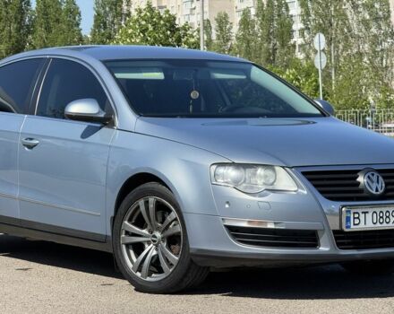 Серый Фольксваген Пассат, объемом двигателя 1.6 л и пробегом 255 тыс. км за 7100 $, фото 1 на Automoto.ua