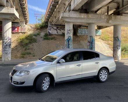 Серый Фольксваген Пассат, объемом двигателя 2 л и пробегом 235 тыс. км за 6200 $, фото 1 на Automoto.ua