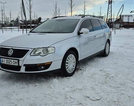 Серый Фольксваген Пассат, объемом двигателя 1.6 л и пробегом 210 тыс. км за 6500 $, фото 1 на Automoto.ua