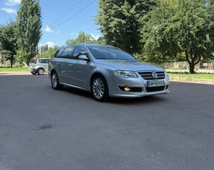Сірий Фольксваген Пассат, об'ємом двигуна 2 л та пробігом 240 тис. км за 8400 $, фото 1 на Automoto.ua