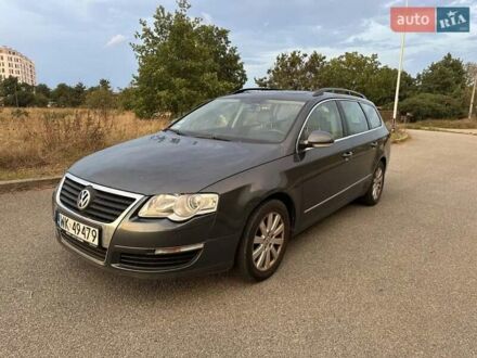 Серый Фольксваген Пассат, объемом двигателя 1.9 л и пробегом 346 тыс. км за 4300 $, фото 1 на Automoto.ua