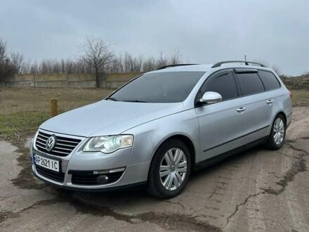Фольксваген Пассат 2010 в Запорожье на Automoto.ua Серый Фольксваген Пассат, объемом двигателя 1.97 л и пробегом 274 тыс. км за 8000 $, фото 1 на Automoto.ua