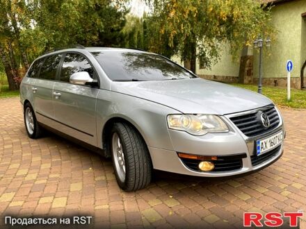 Серый Фольксваген Пассат, объемом двигателя 2 л и пробегом 210 тыс. км за 7600 $, фото 1 на Automoto.ua