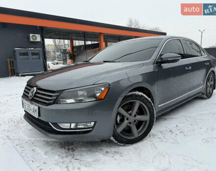 Серый Фольксваген Пассат, объемом двигателя 2.48 л и пробегом 260 тыс. км за 9700 $, фото 1 на Automoto.ua