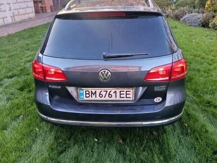 Фольксваген Пассат 2011 в Сумах на Automoto.ua Серый Фольксваген Пассат, объемом двигателя 1.97 л и пробегом 290 тыс. км за 12000 $, фото 1 на Automoto.ua